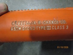 4 Hubbell Chance Co Insulating Hoses