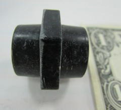 Lot 4 Erico 600V Electrical Insulators 1″ Standoff 5/16-18 Female Thread 559610