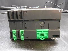 Schneider Electric M221 TM221CE24T/Tr OUT Source / TM3AI8 / TM3DM8R