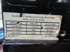 😃 GE 200 AMP CIRCUIT BREAKER 600 VAC 3 POLE TFJ236200 (FLAWED)