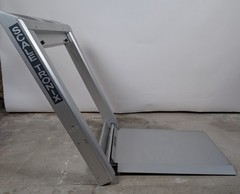 Scale-Tronix 6202 Stow-A-Weigh Wheelchair / Patient Scale – Tested