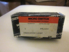 Micro Switch/Honeywell PWLA211 Indicating Light 9021 /NEW
