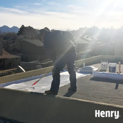 Flat RV Trailer Rubber Roof Mobile Home White Elastomeric Roof Coating 4.75 Gal