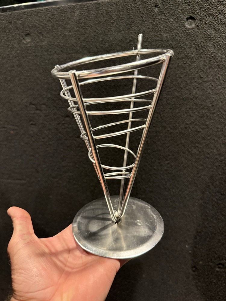 CONICAL BASKET, STAINLESS STEEL, ONE-CONE BASKET 5″ DIA. X 9″ H American Metal