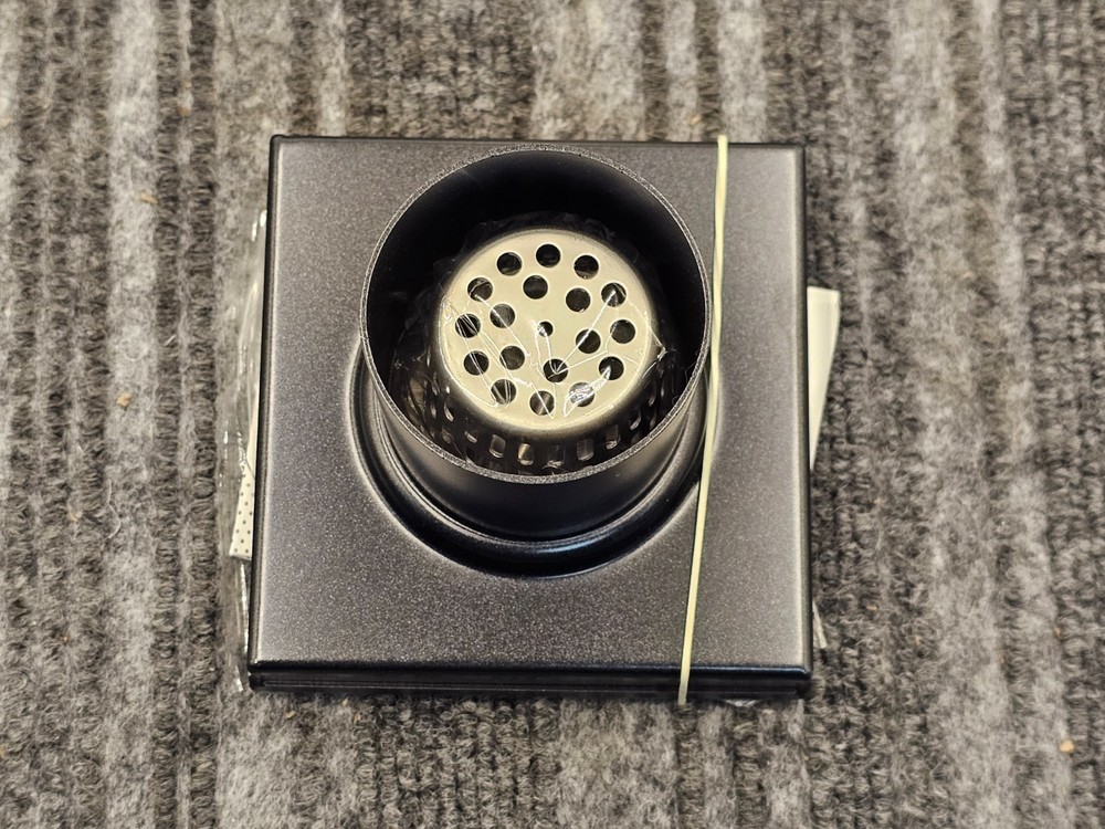 Signature Hardware SH439018MB 4″ Carmen Square Shower Drain – Matte Black