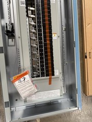 1-225 AMP 240V MAIN LUG 42 SPACE 1PHASE 3 WIRE COMPLETE PANEL
