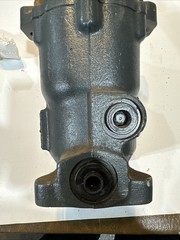 SAUER SUNDSTRAND, MMV046C AAFAANNN Model M46-4024 A-99-49-03820 Pump