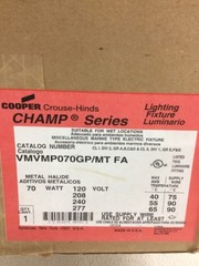 Cooper Crouse-Hinds VMVMP070GP 70W Stanchion Mount Metal Halide Light Fixture