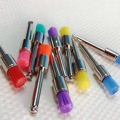 100 Pcs Dental Nylon Polishing Flat Latch Polisher Prophy Brush Disposable