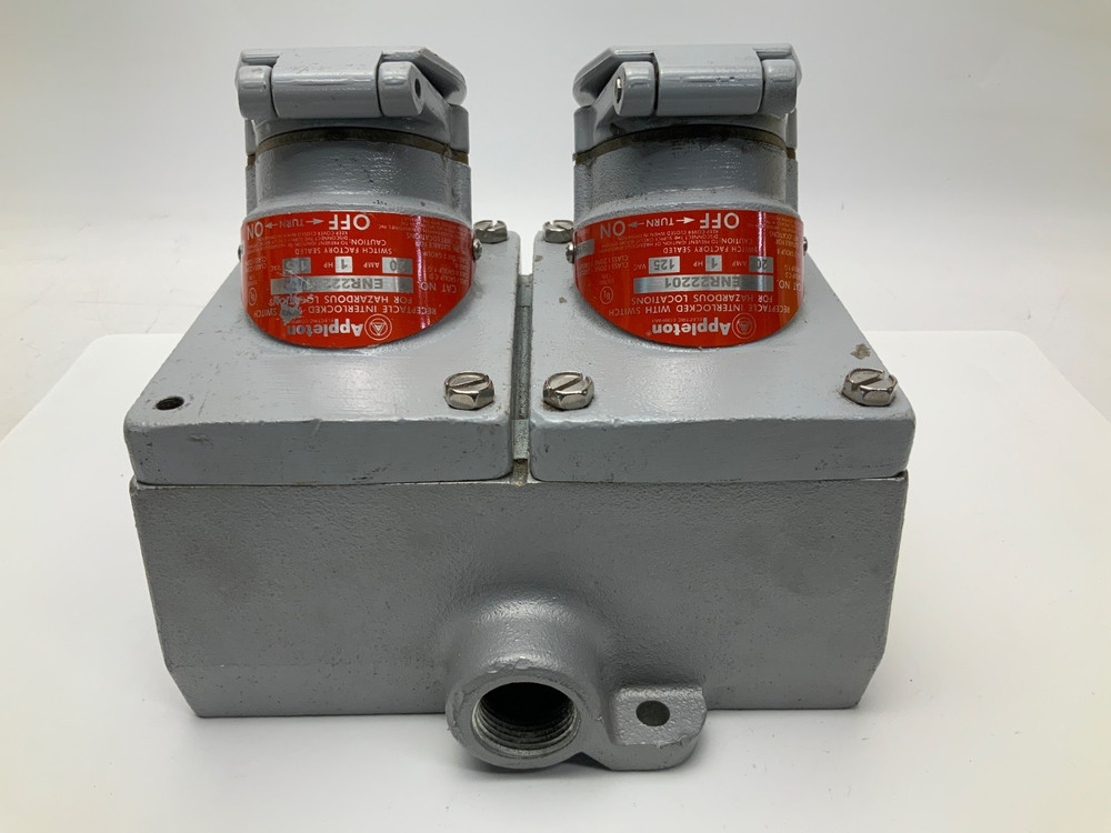 NEW APPLETON ENR22201 RECEPTACLE INTERLOCKED W/SWITCH FOR HAZARDOUS LOCATIONS