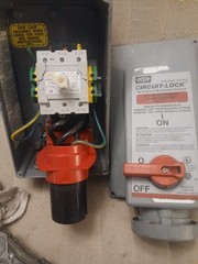 Hubbell HBL460MI7W 60-Amp Circuit Lock Mechanical Interlock 480V 60A As Picture