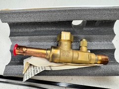 Diamondback BV-BB Series BV58BBSI Ball Valve 5/8″ OD with Insulation Sleeve
