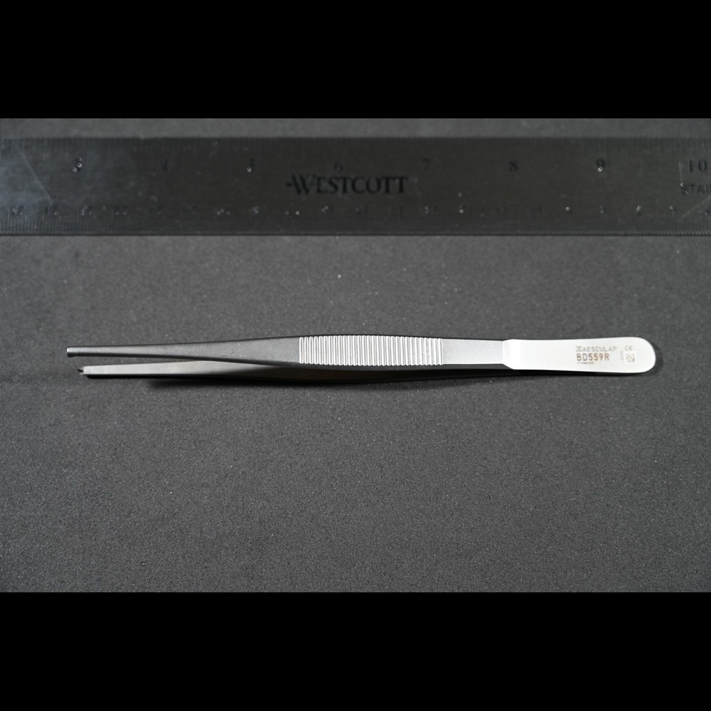 Aesculap BD559R Tissue Forceps 1×2 Teeth 6¼ in Surgical Forceps