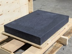 Black Granite Surface Plate 24″ L x 18″ W x 3″ Thick No Ledge Grade B