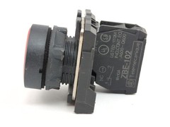 Schneider Electric XB5 XB5AA42 = ZB5AZ102 ZB5AA4 ZBE102 Red Pushbutton Switch