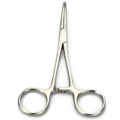 Quala QH2 Hemostat Kelly Curved 5.5″ Economical Version