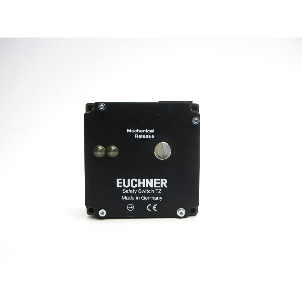 EUCHNER TZ1RE024M 082051 230V 4A (AS PICTURED) NSNP
