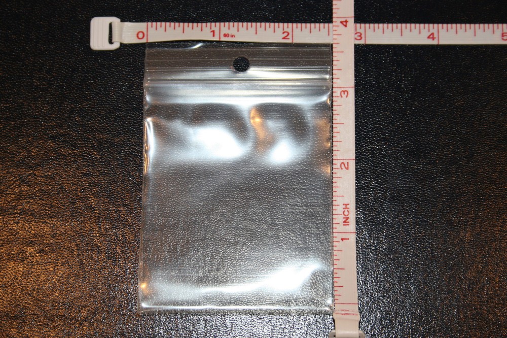 2.5″ x 3″ Small Re-usable Zipped Plastic Bags with Hang Hole 4 Mil. 100 pack