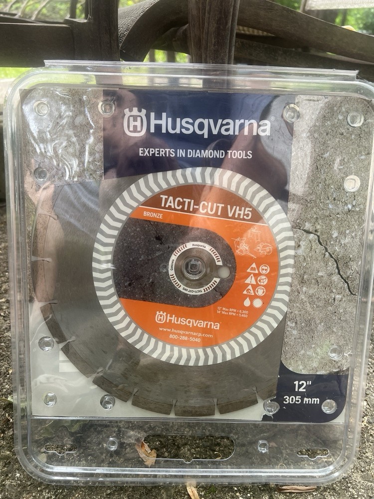 Husqvarna 542774462 Diamond Blade 12″ ECON DRY CONC