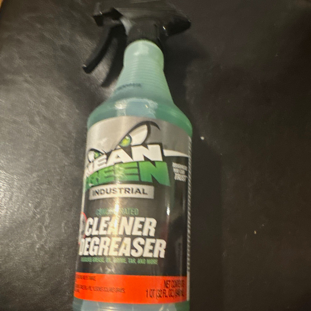 Mean Green Industrial Concentrated Cleaner & Degreaser 32 fl oz Trigger Spray