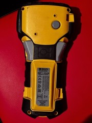 Brady BMP21-PLUS Handheld Label Maker/Printer w/ M21-500-595-WT 1/2 in