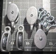 Lot of (5) Costa Rica ~ Aluminum Rope Pulleys 1-1/4″ with (5) 1/4″×1″ Eye Bolts