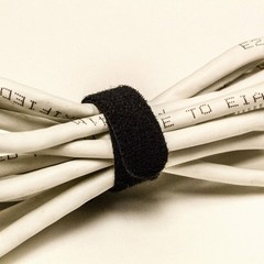 10 Inch Hook and Loop Reusable Strap Cable Cord Wire Ties 100 Pack Black