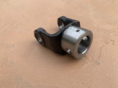 King Kutter Series 4 Metric 1-3/8″ Shear Bolt Yoke w/ U-Joint (23-004K)