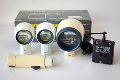 RayLite Illuminated Magnifier w/3 Heads 10.1x 8.7x 5.4x & Transformer – England