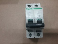 Lot of 10 Schneider Electric C60N C2 Circuit Breaker 2A 2 Pole #02F74