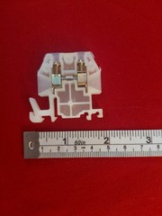 SQUARE D 9080 GM6 Terminal Blocks 600V 30A Box of 50 New