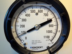 Ashcroft C1018 200 series, 316L seal with 1100kpa gauge, New, FREE SHIPPING