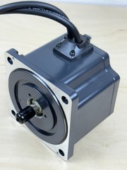 Oriental Motor BLFM6200-GFS Brushless Motor, 0-240V, 3,000 rpm, 200 Watt