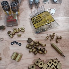 Clippard Pneumatic Mixed Lot (All In Pictures Included one Lot)