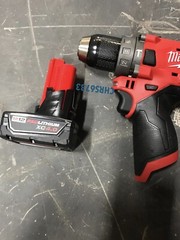 New Milwaukee 3404-20 M12 12v FUEL 1/2″ Brushless Hammer Drill 4.0 Battery