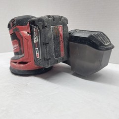 MILWAUKEE 2648-20 M18 5″ RANDOM ORBIT SANDER WITH XC4.0 BATTERY (CMP127564)