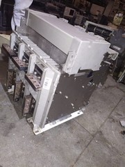 MERLIN GERIN / SCHNEIDER MASTERPACT NW40H1 4000A ACB 3 POLE SUPERIOR QUALITY