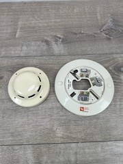 Silent Knight SD505-APS Addressable Smoke Detector w/ Base