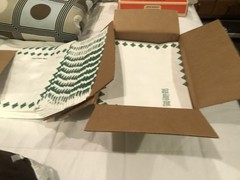 Tyvek Self Seal Expandable Envelopes, 12″x16″x2″. Boxes of 100. See Picture.