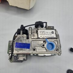Robertshaw 710-503 Millivolt Gas Valve 250-750MV Fireplace 3/8