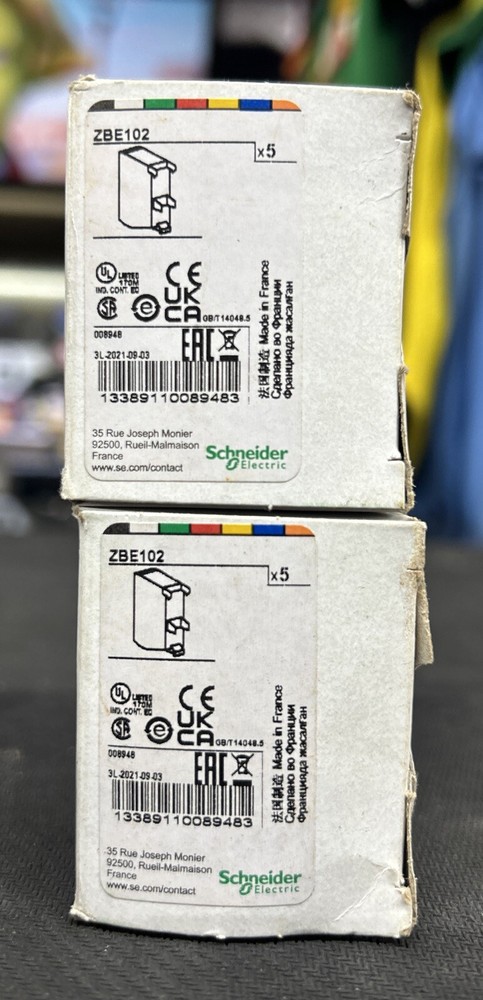 Lot Of 2 ZBE-102 Single contact block alloy screw clamp terminal 1NC ZBE102