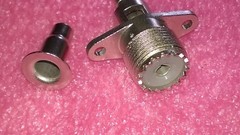 1pc UHF SO239 2 HOLE FLANGE MOUNT DUAL CRIMP RG58 RG142 LMR195 RF NOS