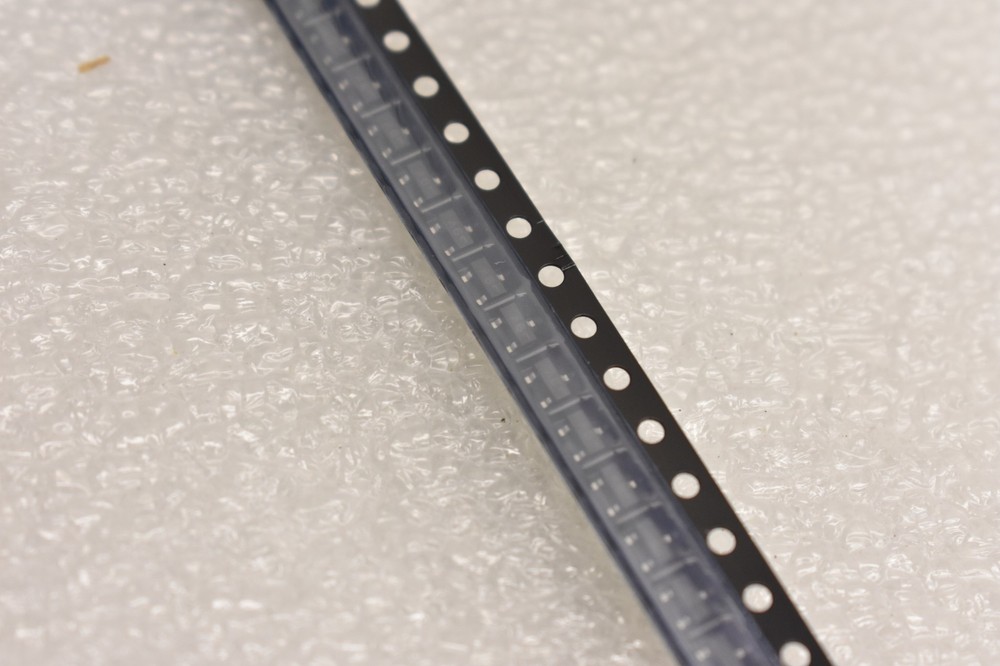 ON Semiconductor BAS16LT1 Small Signal Switching Diode 11-000130-07 Approx. 300