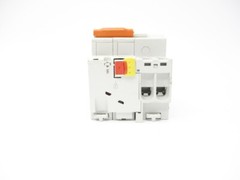 SCHNEIDER ELECTRIC DOMC42 16A 230V (AS PICTURED) UNMP