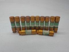 FUSETRON FRN-R-30 FUSE GREEN LOT OF 12 NSNP