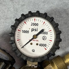 Uniweld RHP400 Nitrogen Regulator With 0-400 PSI Delivery Pressure