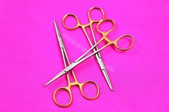 NEW 4 PREMIUM GOLD Kelly Hemostat Forceps 5.5″ STRAIGHT Surgical Stainless CE