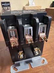 Definite Purpose Contactor, 3 Pole, 90 A, 208/240 Coil, Copeland 912-3090-06