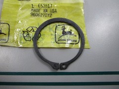 NEW OEM E52817 John Deere Snap Ring 0810