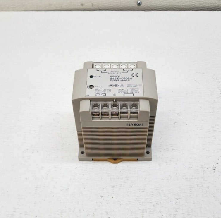 Omron S82K-05024 24 VDC 2.1 Amp Power Supply 100-240 V Input S82K05024